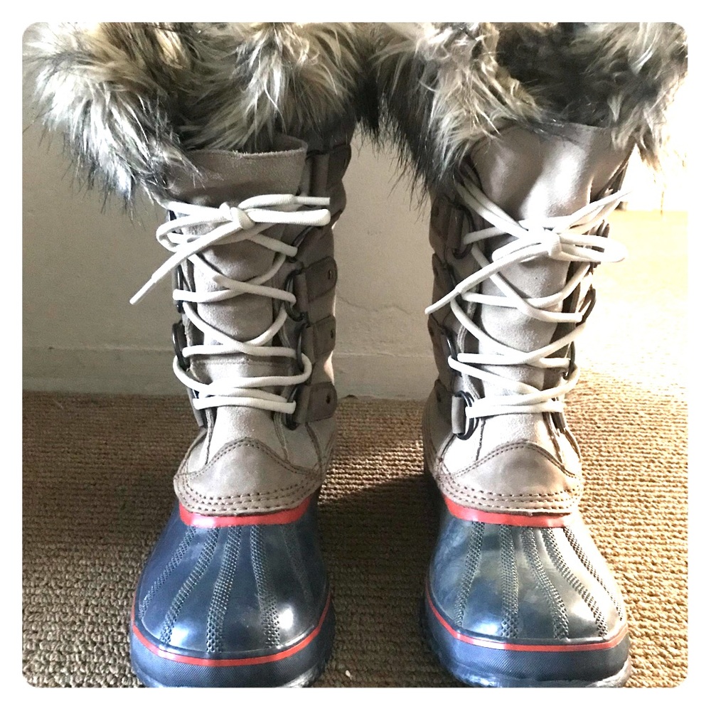 Sorel Joan of Arctic boots 10